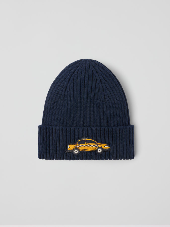 Ribbestrikket lue P-applikasjon Ribbestrikket lue P-applikasjon