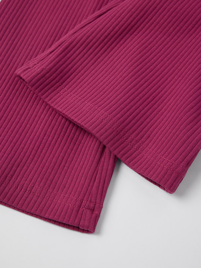 Ribbestrikket utsvingte tights Ribbestrikket utsvingte tights