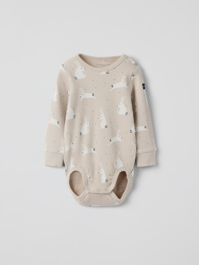 Ribbestrikket body kanin Ribbestrikket body kanin