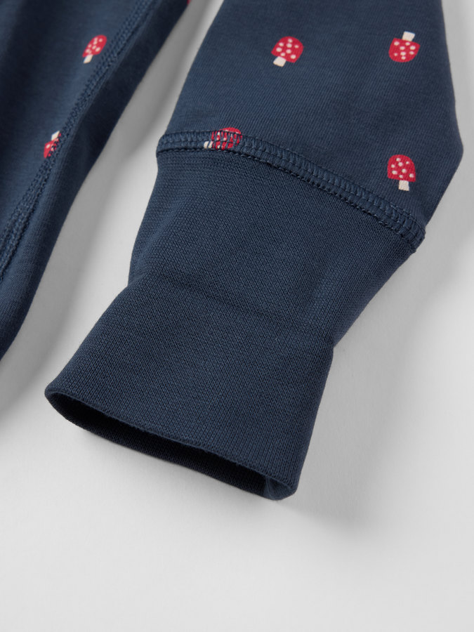 Forlengbar omslagsbody med sopp Forlengbar omslagsbody med sopp